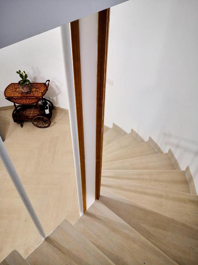 Cynara House
